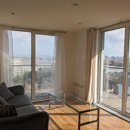 Ferienwohnung 2 Bed 2 Baths Apt In Stratford London Exterior foto