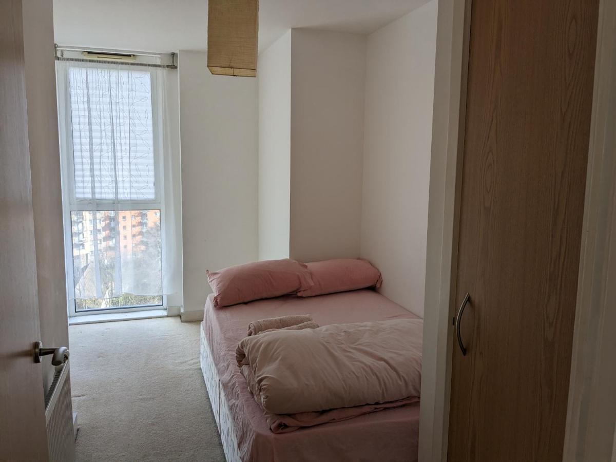 Ferienwohnung 2 Bed 2 Baths Apt In Stratford London Exterior foto